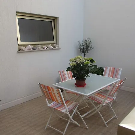 Primeveres Apartment
